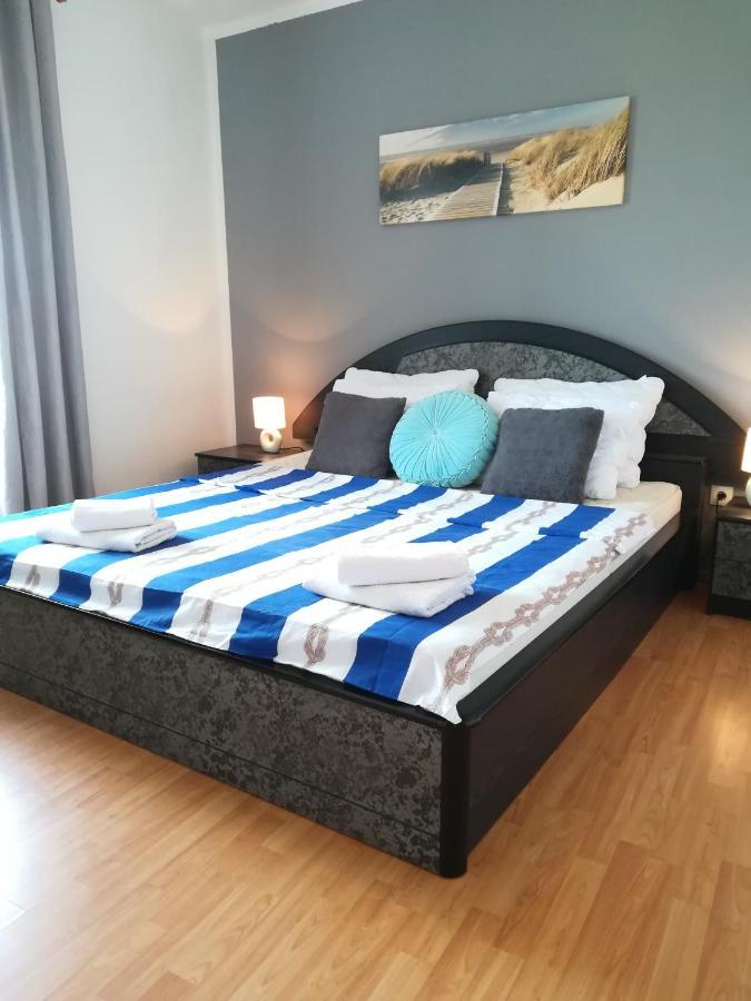 Toncic Apartment